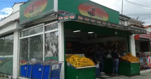 SUPERMERCADO FRUVAR EXPRESS CALLE 173 BOGOTÁ SUPERMERCADO FRUVAR EXPRESS CALLE 173 BOGOTÁ